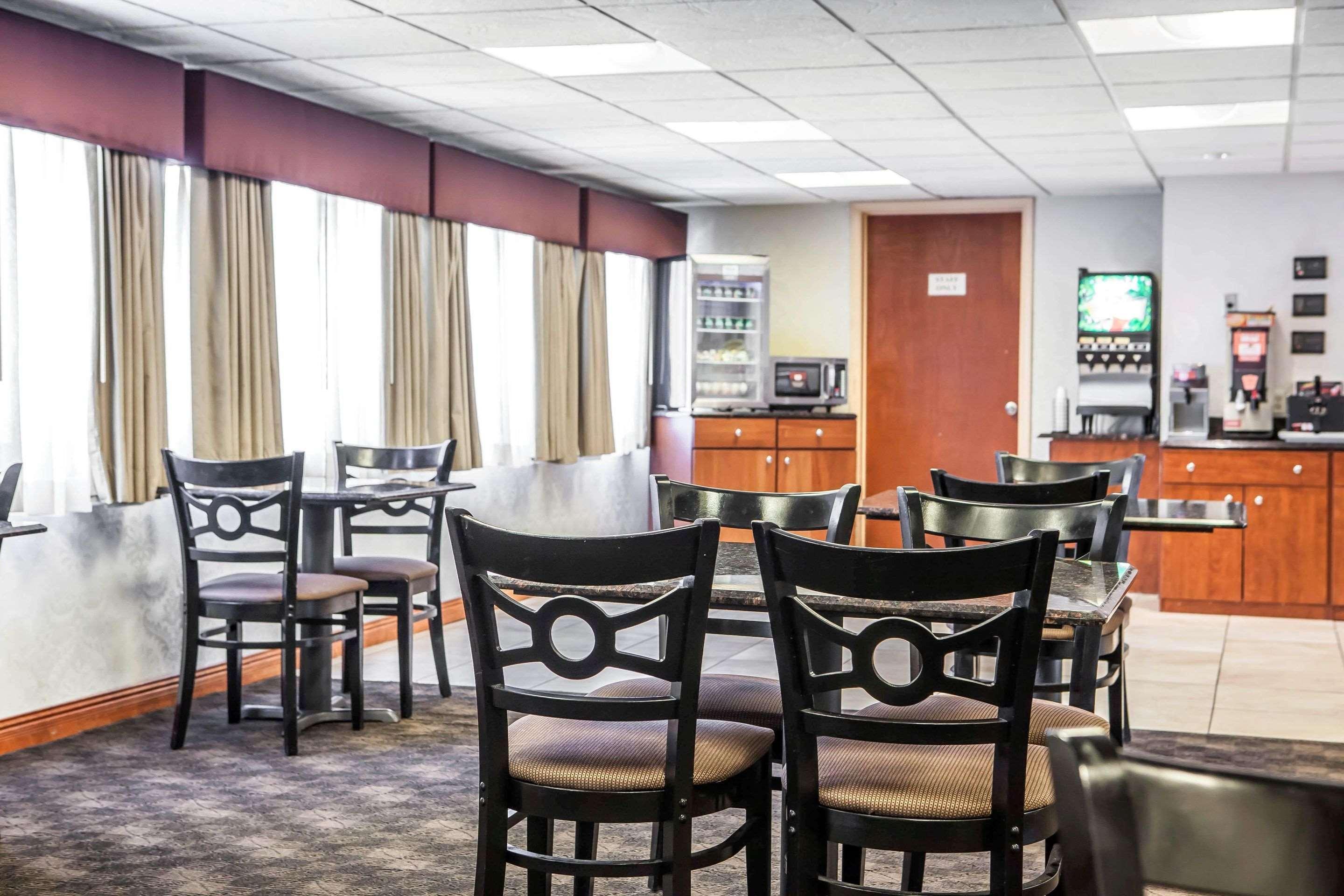 Comfort Inn Feasterville - Trevose Buitenkant foto