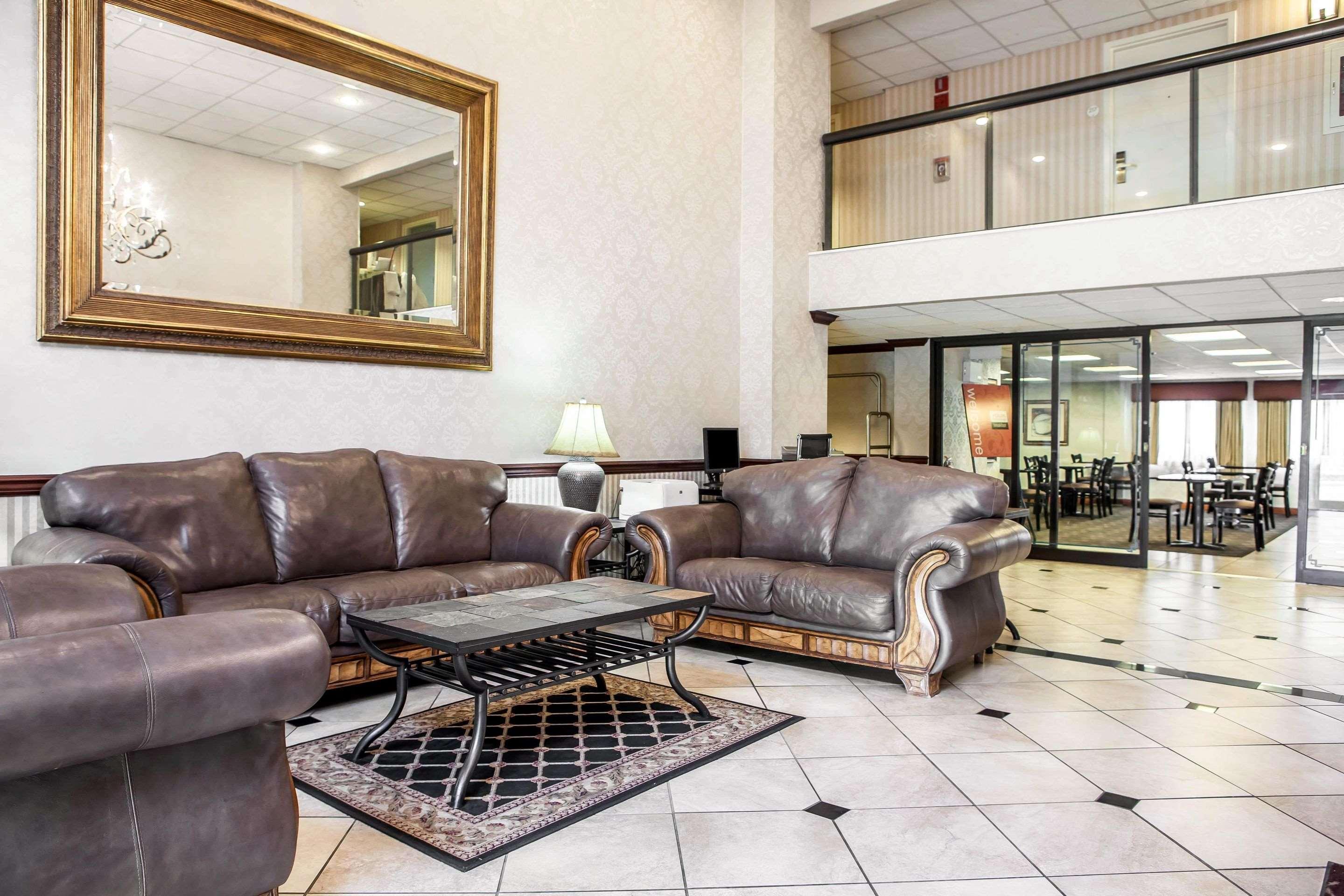 Comfort Inn Feasterville - Trevose Buitenkant foto